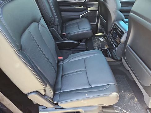 New 2026 Jeep Grand Wagoneer Limited AWD/4WD image 21