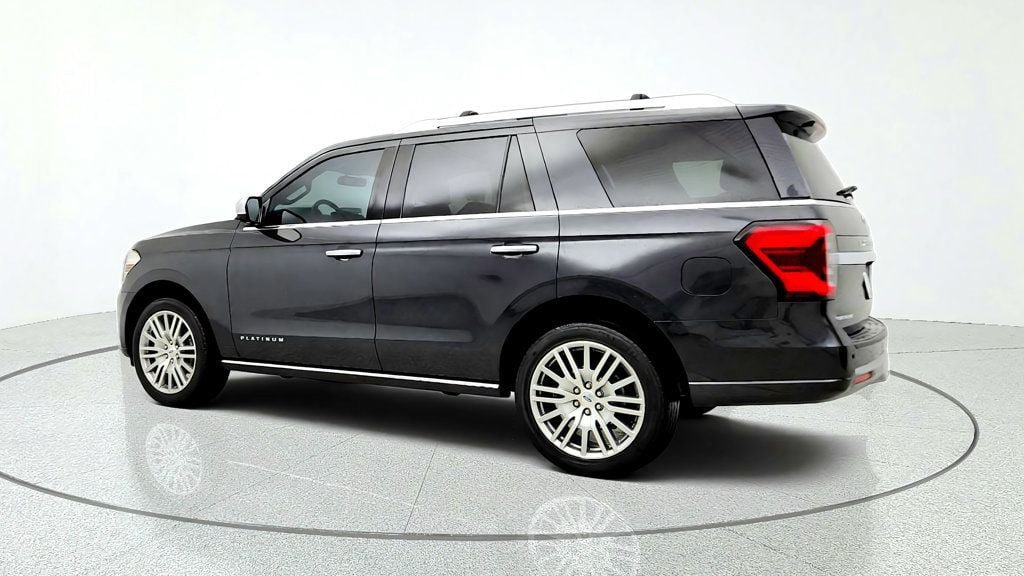 Used 2022 Ford Expedition Platinum AWD/4WD image 7