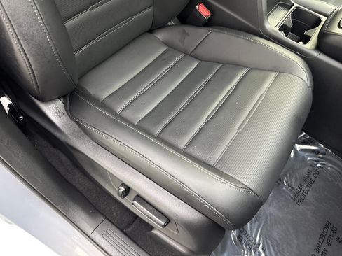 Used 2025 Honda CR-V EX-L image 47