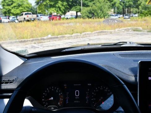 Used 2022 Jeep Compass Limited w/ Sun and Sound Group AWD/4WD image 20