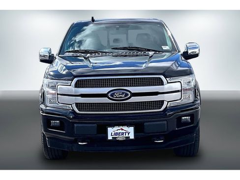 Used 2018 Ford F150 Platinum w/ Equipment Group 701A Luxury image 2