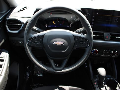 New 2026 Chevrolet TrailBlazer LS w/ LS Convenience Package FWD image 17