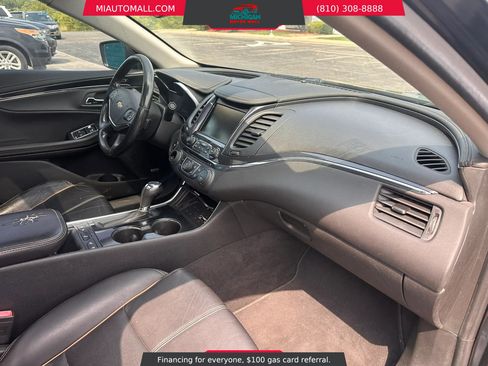 Used 2017 Chevrolet Impala Premier w/ Enhanced Convenience Package FWD image 13