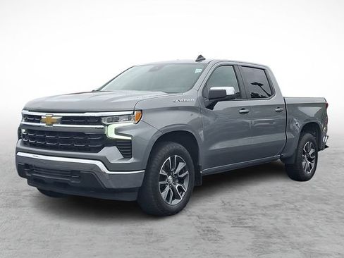 Used 2023 Chevrolet Silverado 1500 LT AWD/4WD image 3