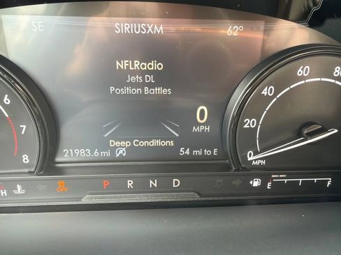 Used 2022 Lincoln Corsair AWD w/ Premium Package image 3