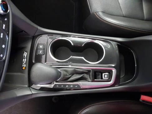 Certified 2022 Chevrolet Equinox Premier FWD image 22