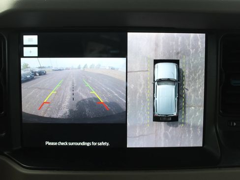 Used 2023 Ford Bronco Wildtrak AWD/4WD image 36