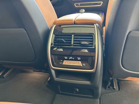 Used 2023 BMW X5 sDrive40i w/ M Sport Package image 29