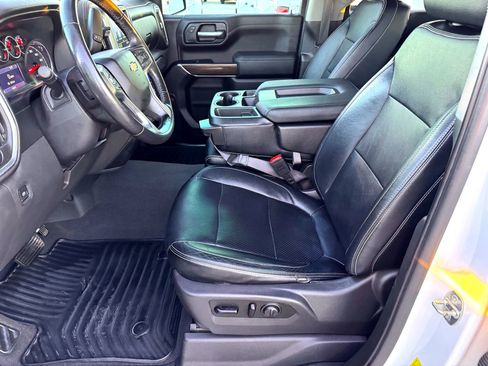 Used 2020 Chevrolet Silverado 1500 LT w/ Texas Edition image 11