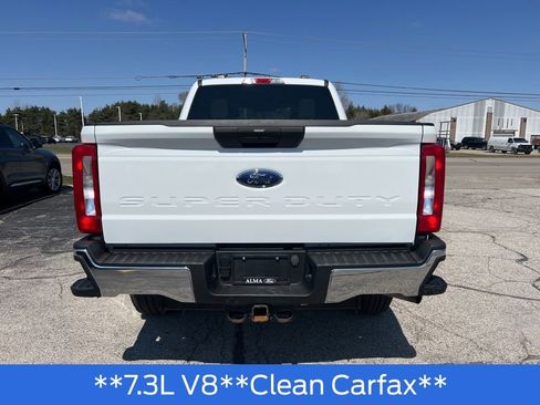 Used 2024 Ford F250 XLT AWD/4WD image 10