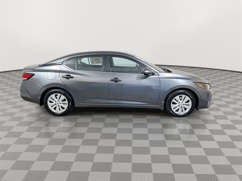 New 2025 Nissan Sentra S image 9
