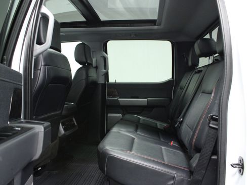 Used 2023 Ford F250 Lariat w/ Lariat Ultimate Package image 13