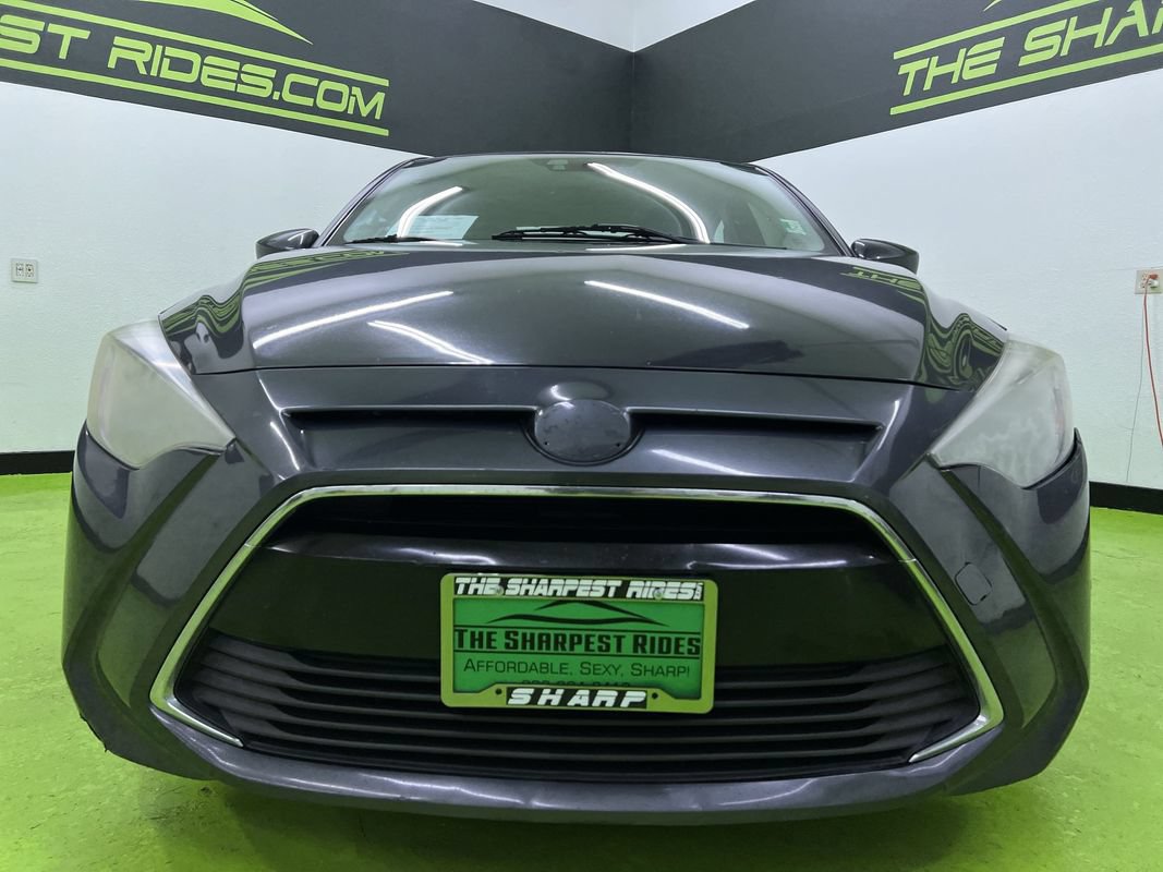 Used 2016 Scion iA FWD image 3