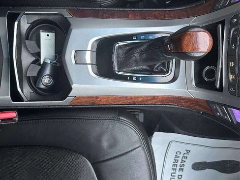 Used 2010 Cadillac CTS Premium image 19