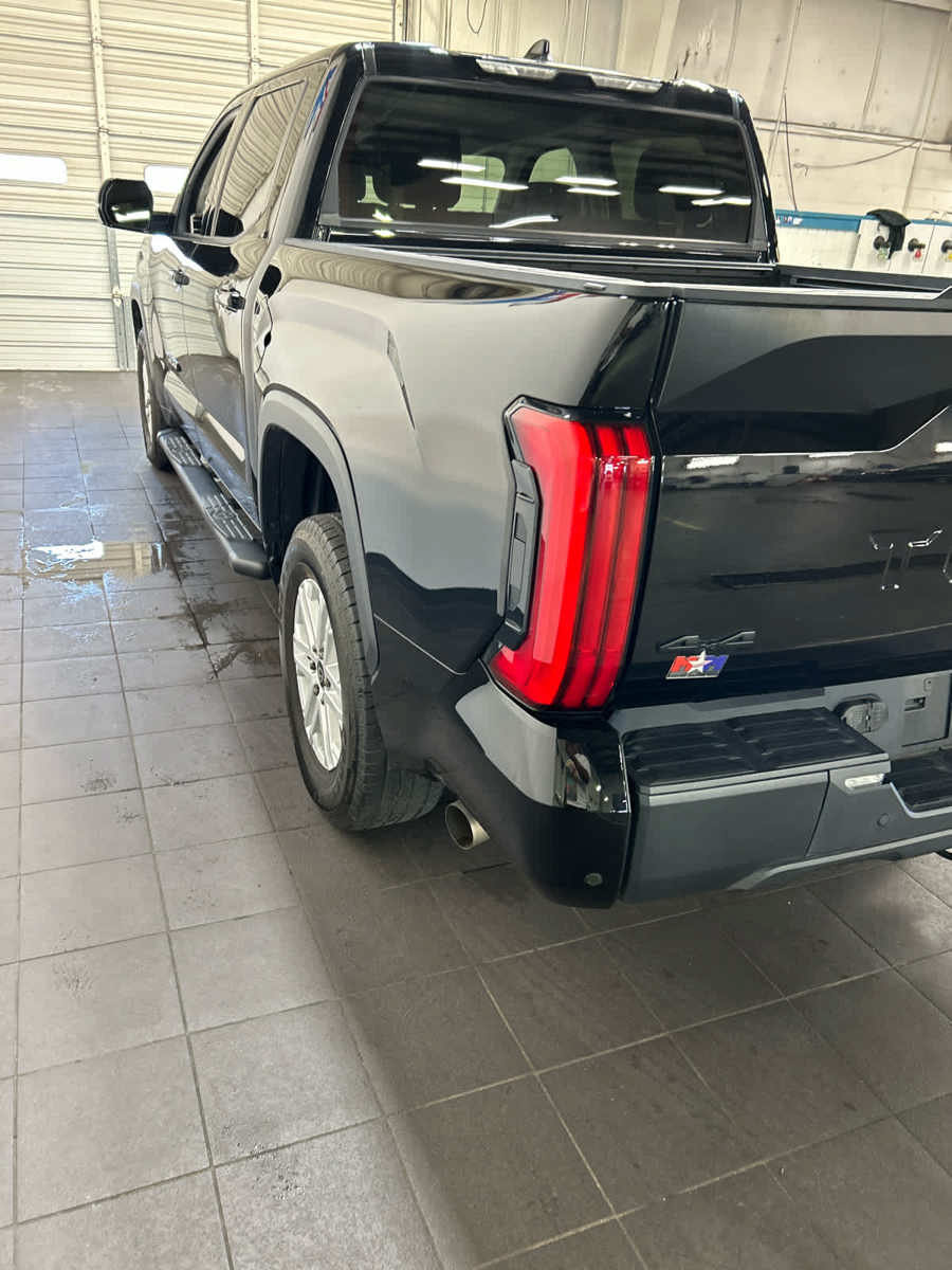 Used 2023 Toyota Tundra SR5 w/ SR5 Premium Package AWD/4WD image 8