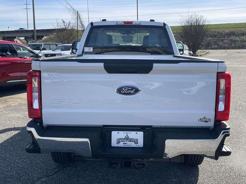 New 2026 Ford F250 XL w/ XL Chrome Package AWD/4WD image 4