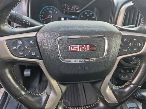 Used 2020 GMC Canyon Denali image 28