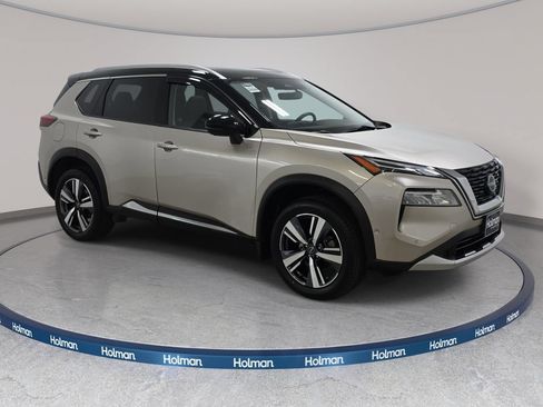 Used 2023 Nissan Rogue Platinum w/ Platinum Premium Package AWD/4WD image 4