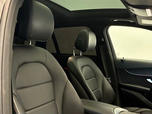 Certified 2022 Mercedes-Benz GLC 300 4MATIC image 29