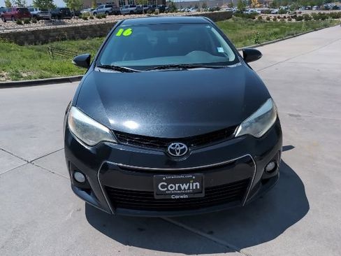 Used 2016 Toyota Corolla S w/ Driver Convenience Package FWD image 2