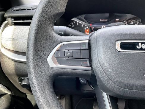 Used 2023 Jeep Compass Sport AWD/4WD image 29