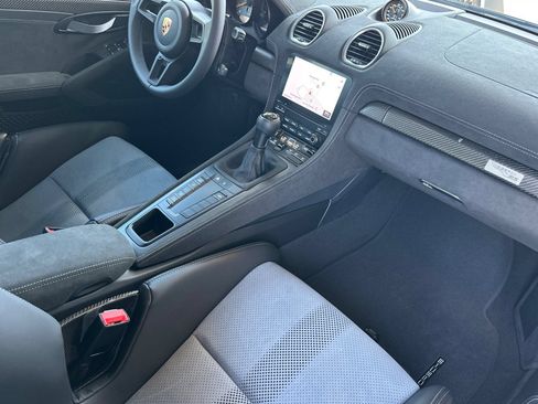 Used 2023 Porsche 718 Cayman GT4 RS RWD image 16