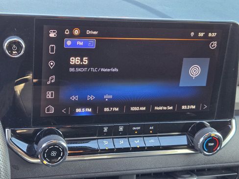 Used 2023 Chevrolet Colorado Trail Boss w/ LPO, Dark Essentials Package image 18