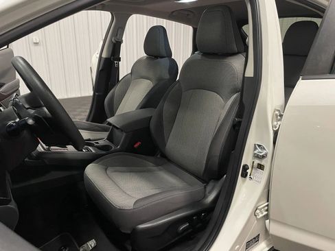 Used 2024 Subaru Crosstrek 2.0i Premium image 36