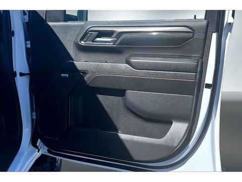 Used 2024 GMC Sierra 2500 AT4 w/ AT4 Premium Plus Package image 24