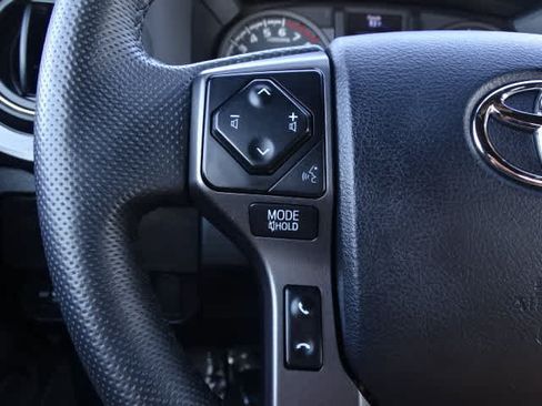 Certified 2023 Toyota Tacoma TRD Off-Road AWD/4WD image 36
