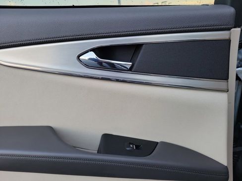 Certified 2020 Lincoln Nautilus Premier w/ Equipment Group 101A image 14