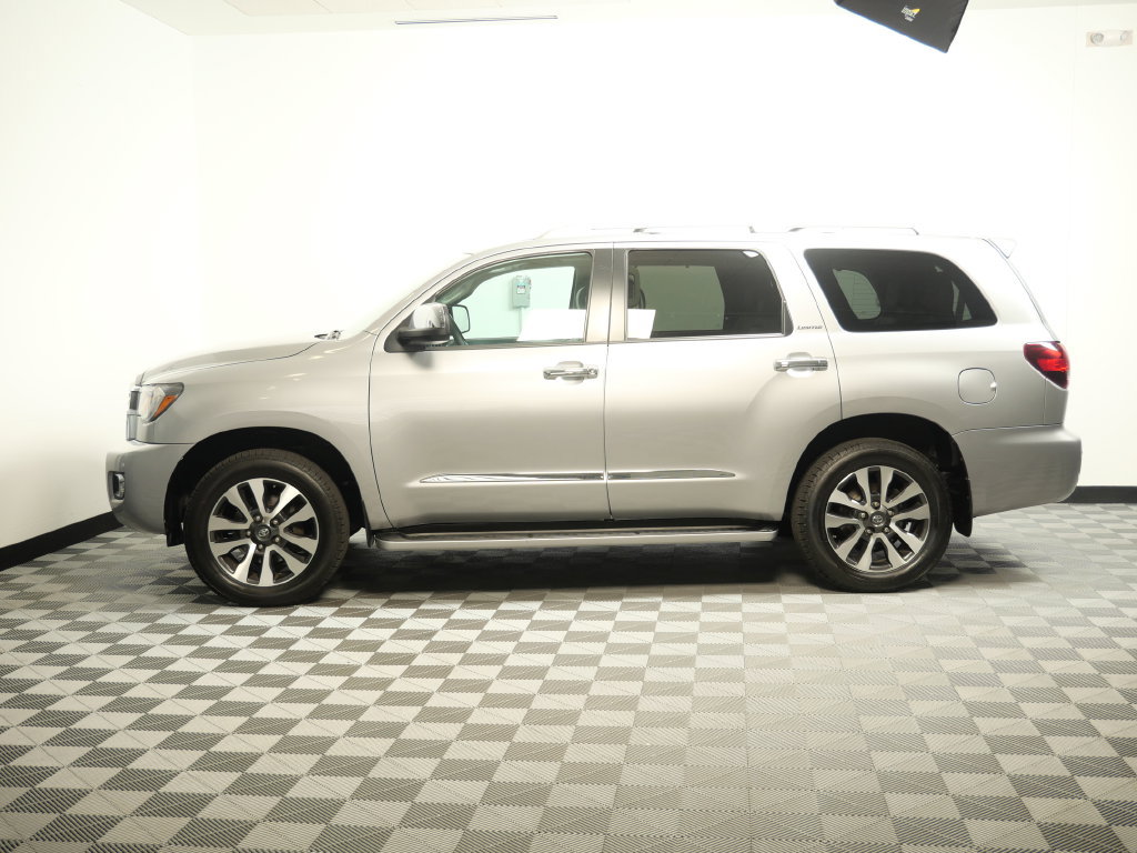 Used 2018 Toyota Sequoia Limited AWD/4WD image 5
