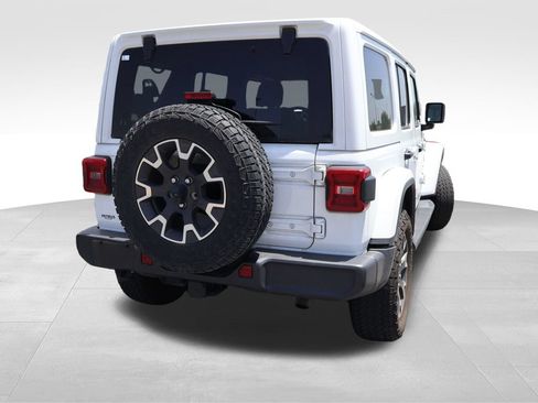 Used 2024 Jeep Wrangler Unlimited Sahara w/ Dual Top Group AWD/4WD image 16