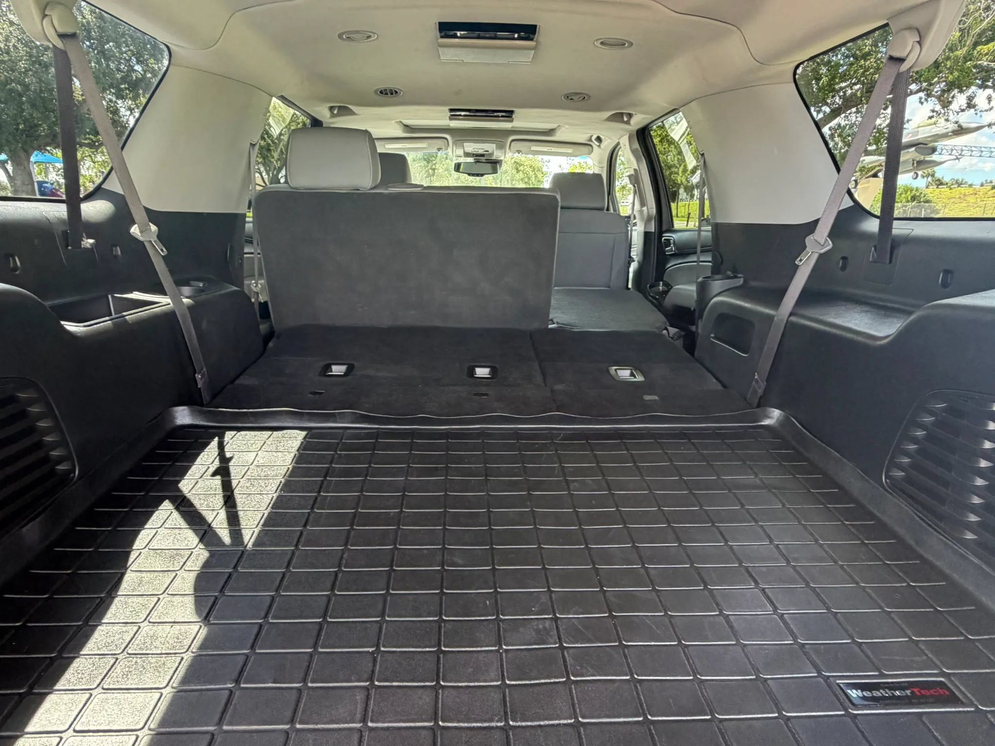 Used 2017 Chevrolet Suburban LT AWD/4WD image 15