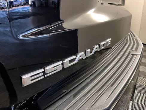 Used 2025 Cadillac Escalade Sport Platinum w/ LPO, Floor Liner Package image 28