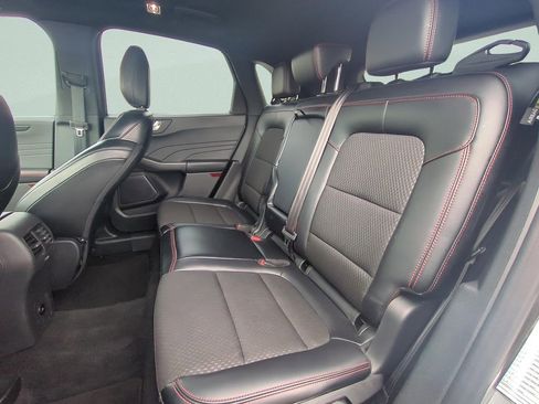 Used 2024 Ford Escape ST-Line image 21