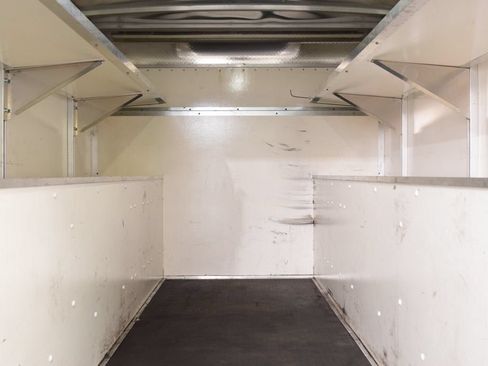 Used 2023 Ford E-450 and Econoline 450 Super Duty w/ Power Windows & Locks Group RWD image 13