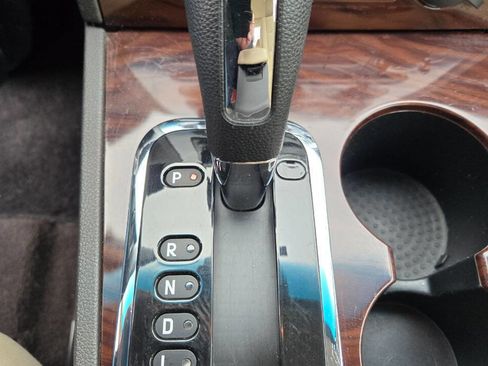 Used 2009 Ford Taurus SE image 19