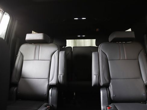 New 2026 Chevrolet Suburban RST w/ RST Capability Package image 23