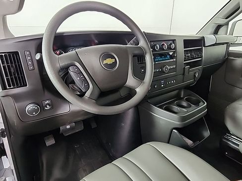 New 2025 Chevrolet Express 3500 w/ Driver Convenience Package RWD image 21