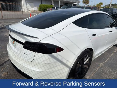 Used 2022 Tesla Model S Plaid image 5