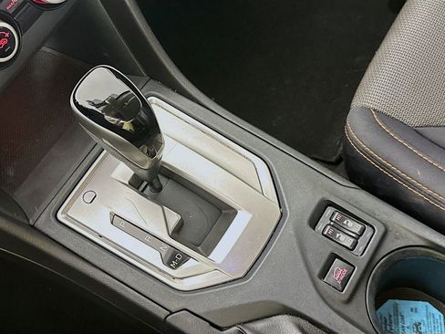 Used 2021 Subaru Crosstrek 2.0i Premium image 19