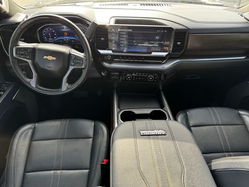 Used 2024 Chevrolet Silverado 2500 High Country AWD/4WD image 13