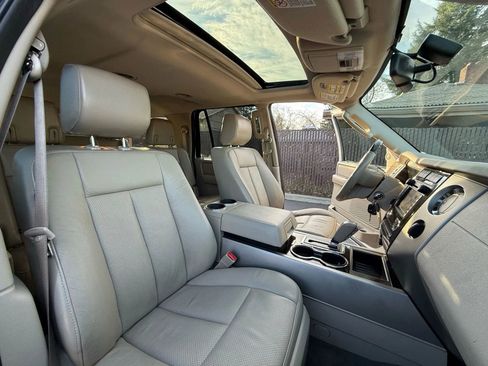 Used 2012 Ford Expedition EL Limited image 29