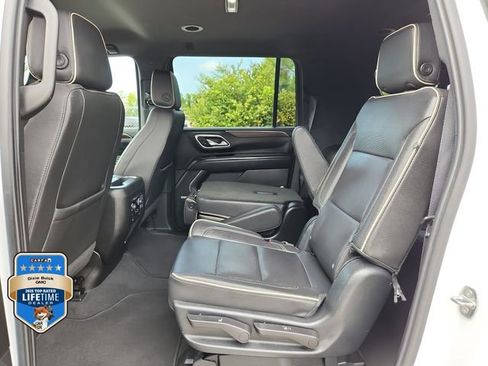 Certified 2023 Chevrolet Suburban Premier RWD image 9