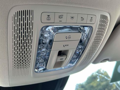 Certified 2026 Mercedes-Benz GLE 450 4MATIC image 36