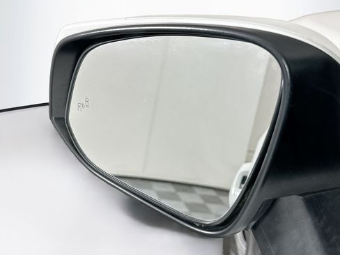 Used 2024 Toyota RAV4 XLE FWD image 16