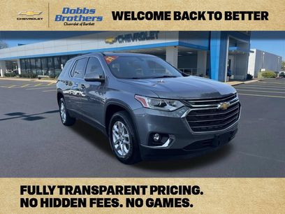 Used 2021 Chevrolet Traverse LT