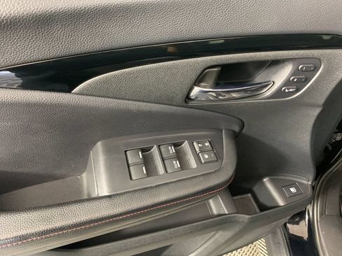 Used 2019 Honda Ridgeline Black Edition image 13