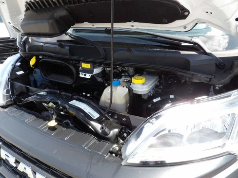 Used 2024 RAM ProMaster 2500 FWD image 38
